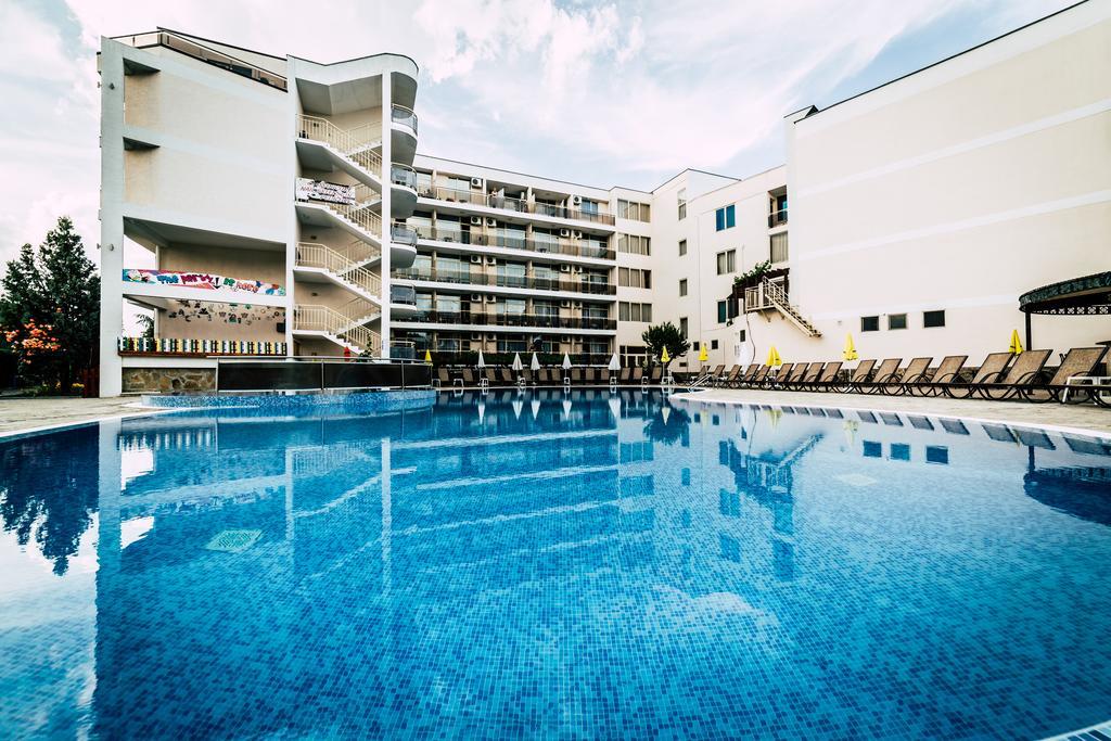 סאני ביץ' Hotel Golden Dune מראה חיצוני תמונה