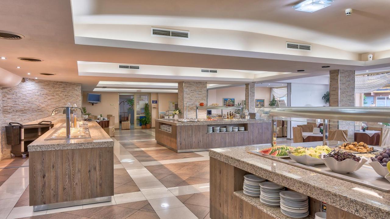 סאני ביץ' Hotel Golden Dune מראה חיצוני תמונה